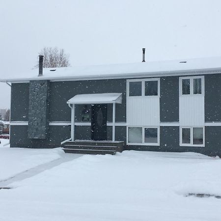Polar Nights Bed and Breakfast Yellowknife Exterior foto