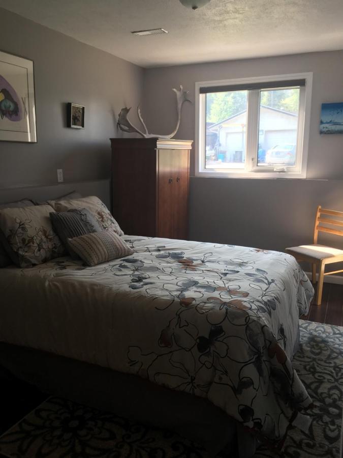 Polar Nights Bed and Breakfast Yellowknife Exterior foto