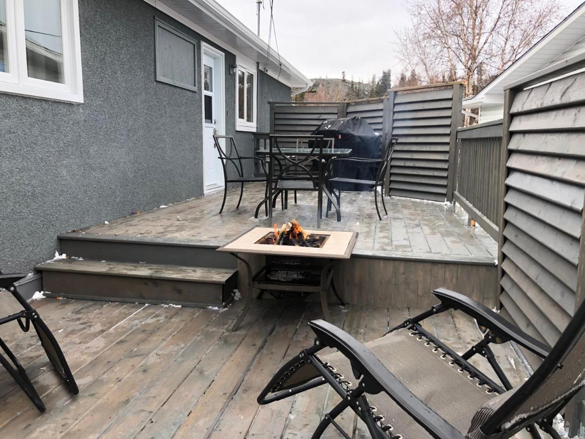 Polar Nights Bed and Breakfast Yellowknife Exterior foto