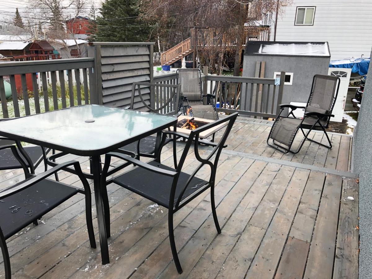Polar Nights Bed and Breakfast Yellowknife Exterior foto