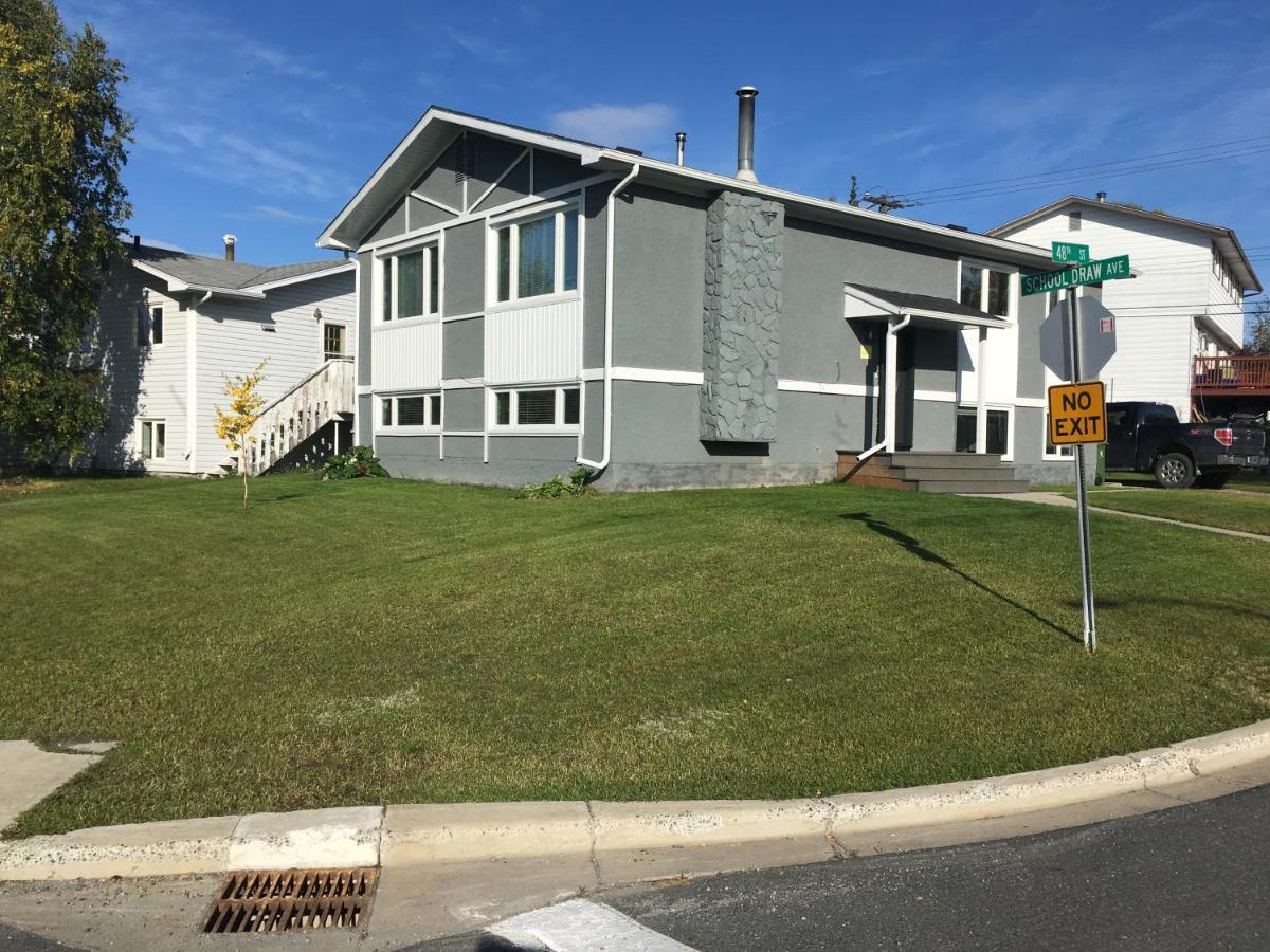 Polar Nights Bed and Breakfast Yellowknife Exterior foto